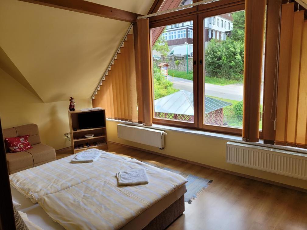 Třílůžkový pokoj Pension Kubů Špindlerŭv Mlýn Exterior foto